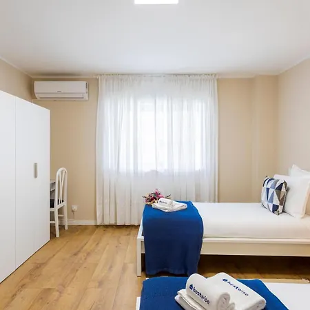Modern & Bright Flat With Workspace By Hostwise Daire Vila Nova de Gaia