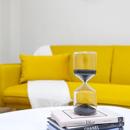 Modern & Bright Flat With Workspace By Hostwise Apartmán *