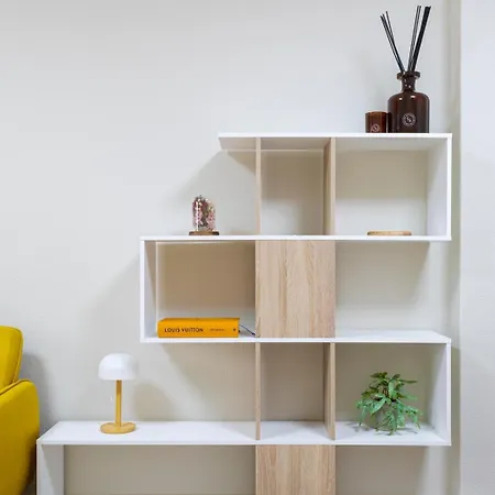 Modern & Bright Flat With Workspace By Hostwise * Vila Nova de Gaia
