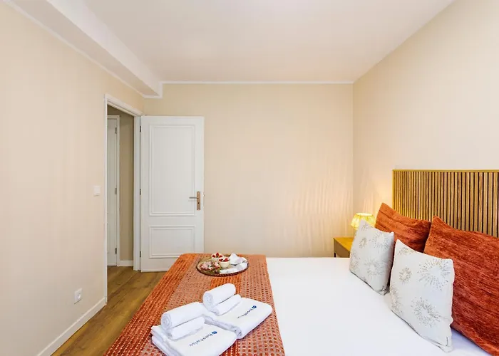 Modern & Bright Flat With Workspace By Hostwise Vila Nova de Gaia