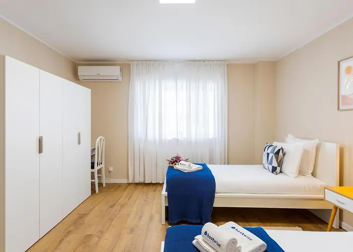 Modern & Bright Flat With Workspace By Hostwise Apartment Vila Nova de Gaia